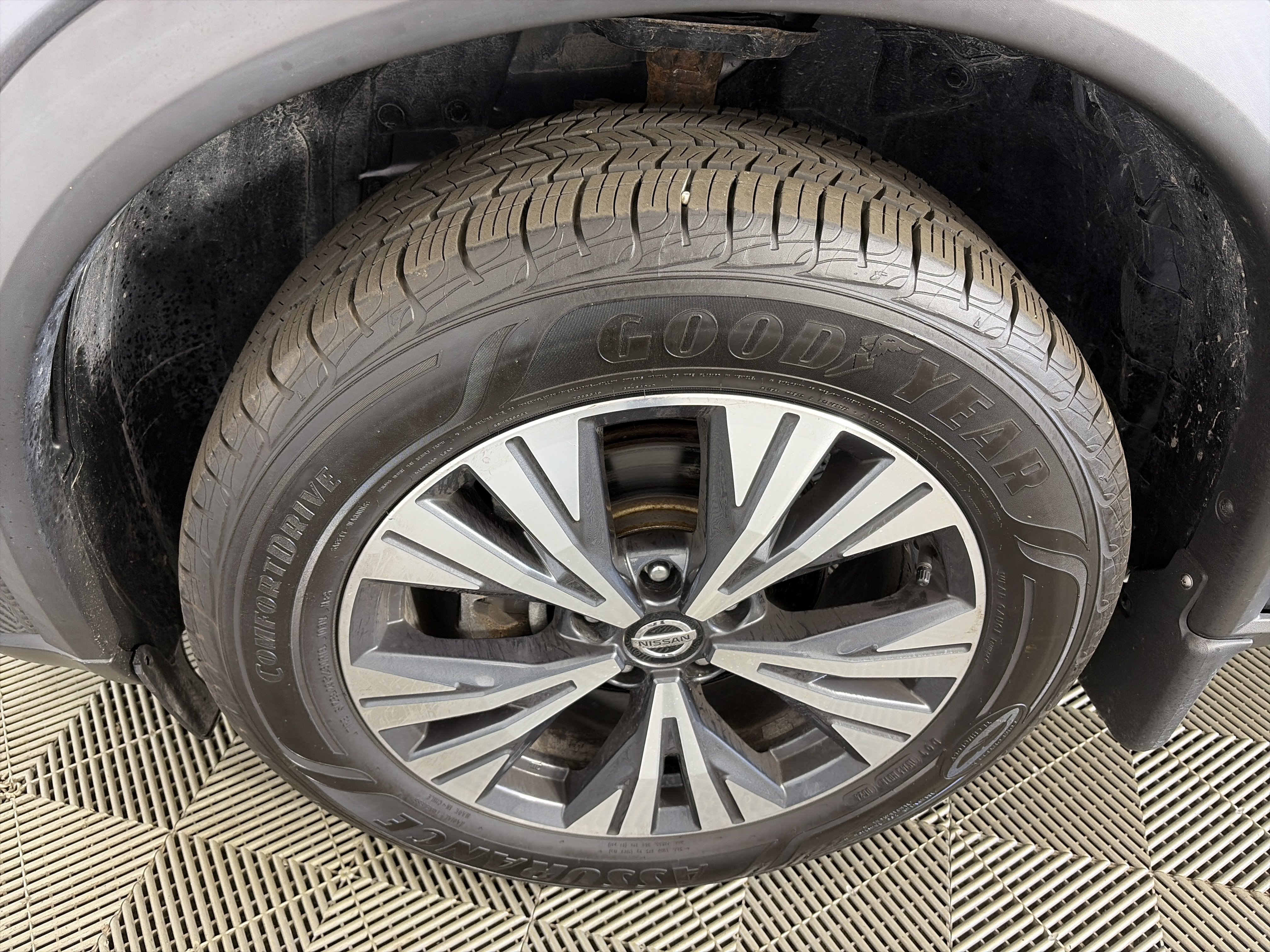 Used 2021 Nissan Rogue SV AWD/4WD image 13