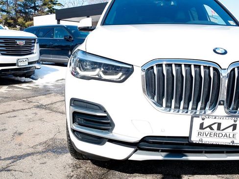 Used 2023 BMW X5 xDrive40i w/ Premium Package AWD/4WD image 12