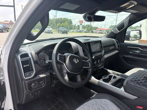 Used 2022 RAM 1500 Big Horn AWD/4WD image 4