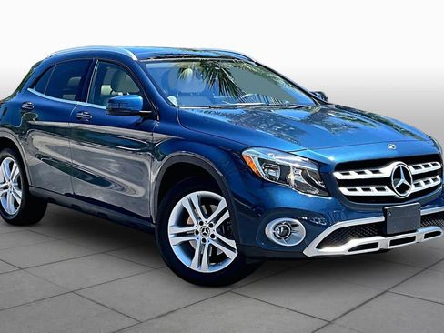 Certified 2019 Mercedes-Benz GLA 250 4MATIC image 3