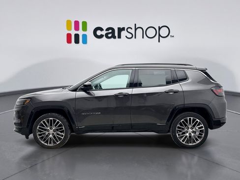 Used 2022 Jeep Compass Limited w/ Elite Group image 2
