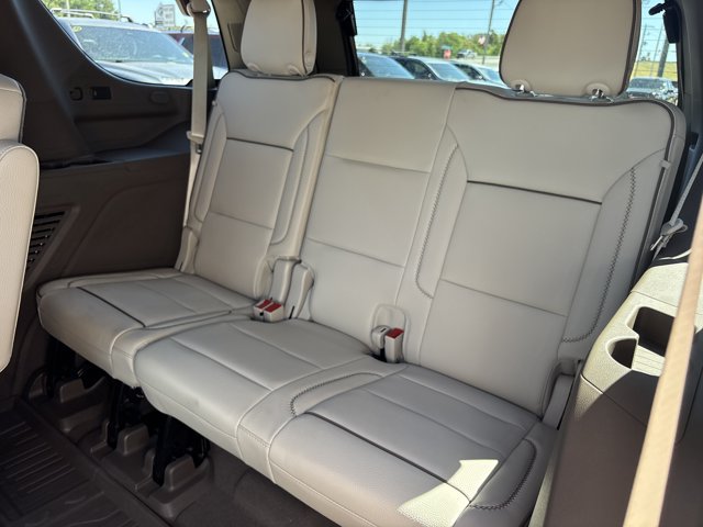 New 2026 GMC Yukon Denali w/ Denali Reserve Package AWD/4WD image 19