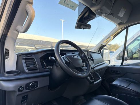 Used 2021 Ford Transit 250 Medium Roof image 7