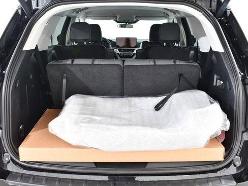 New 2026 Ford Explorer Active w/ Active Comfort Package image 21