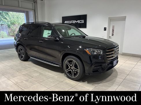 New 2026 Mercedes-Benz GLS 450 4MATIC image 1