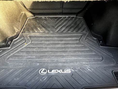 Certified 2023 Lexus IS 350 F Sport image 49