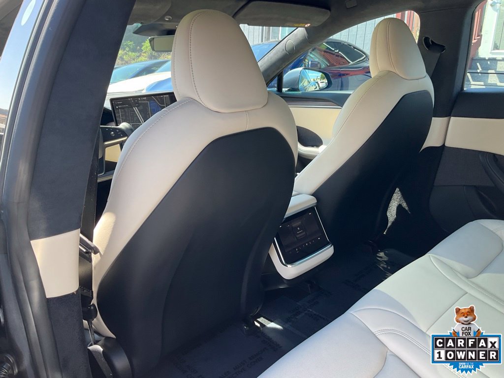 Used 2021 Tesla Model S Long Range AWD/4WD image 32