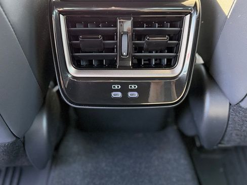 Used 2026 Toyota Crown Limited image 5