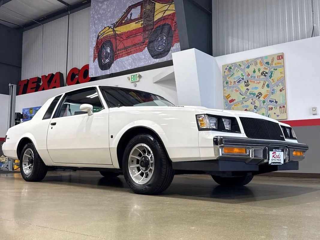 Used 1987 Buick Regal Coupe RWD image 29