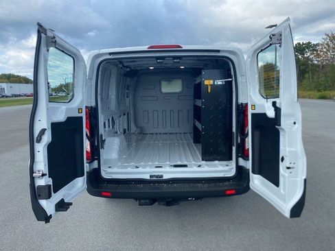 New 2025 Ford Transit 150 Low Roof w/ Exterior Upgrade Package RWD image 17