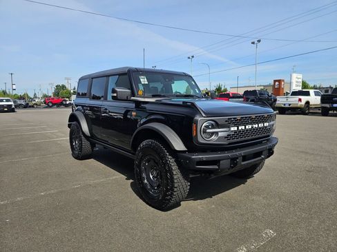 Certified 2024 Ford Bronco Badlands AWD/4WD image 4