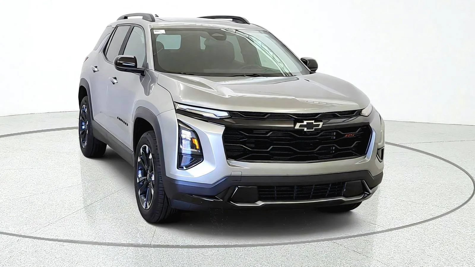 Used 2026 Chevrolet Equinox RS w/ Convenience Package III FWD image 2
