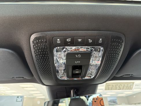 Used 2026 Mercedes-Benz GLB 250 4MATIC image 22