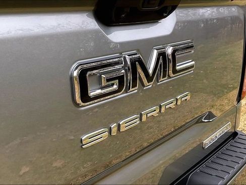 Used 2025 GMC Sierra 1500 Elevation w/ X31 Off-Road Package image 22