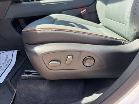 New 2026 GMC Acadia AT4 w/ Super Cruise Package AWD/4WD image 23