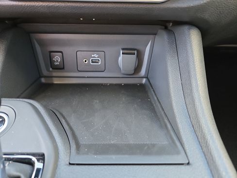 New 2025 Nissan Sentra S image 29