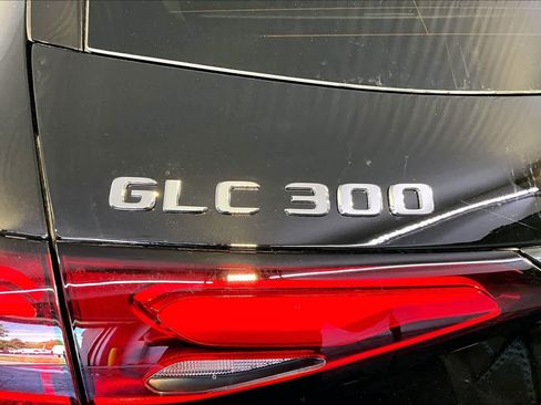 New 2026 Mercedes-Benz GLC 300 4MATIC image 6