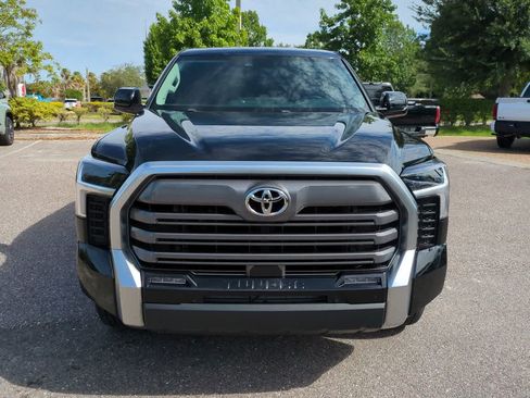 Used 2024 Toyota Tundra Limited AWD/4WD image 9