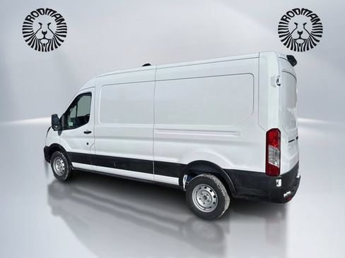 New 2026 Ford Transit 250 148 Medium Roof RWD image 9