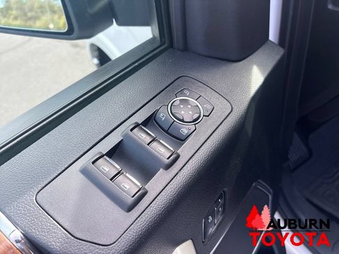 Used 2018 Ford F150 Lariat w/ Equipment Group 502A Luxury AWD/4WD image 10