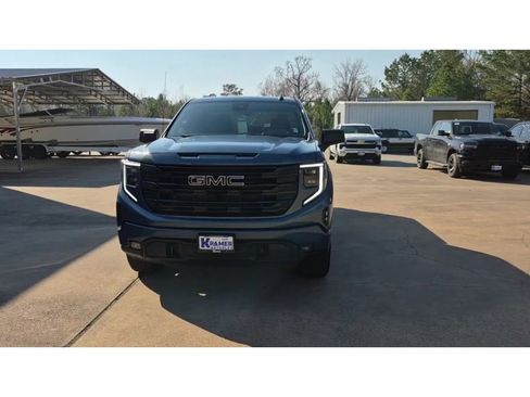 New 2026 GMC Sierra 1500 Elevation image 3
