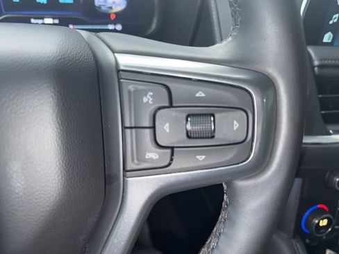 Used 2024 Chevrolet Tahoe Z71 w/ Luxury Package AWD/4WD image 13