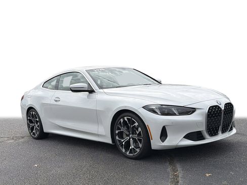 Certified 2025 BMW 430i Coupe w/ Convenience Package image 27