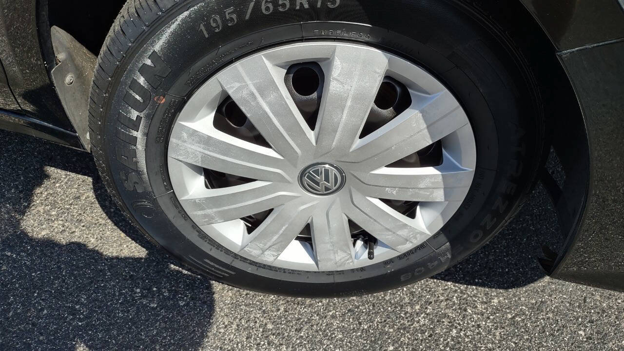 Used 2015 Volkswagen Jetta S FWD image 39