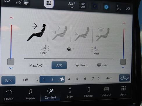 Used 2022 RAM 1500 Big Horn AWD/4WD image 36