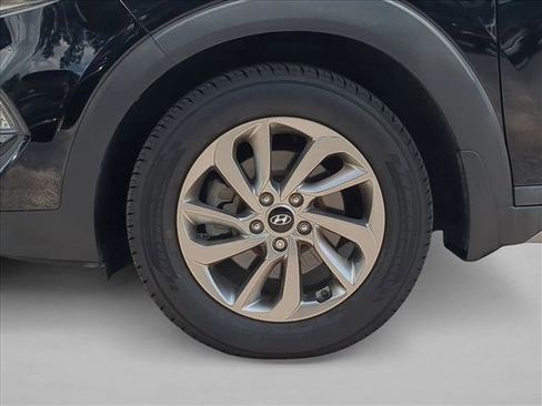 Used 2017 Hyundai Tucson SE Plus FWD image 21