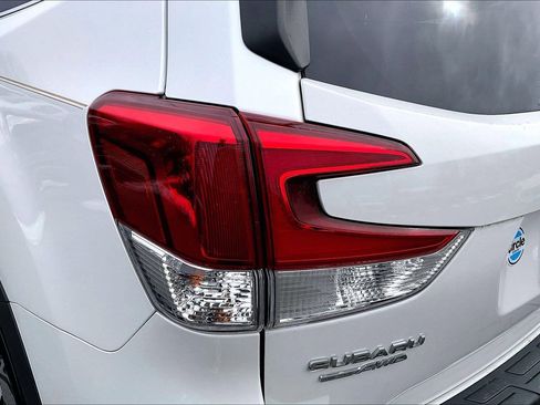Used 2019 Subaru Forester Touring image 26