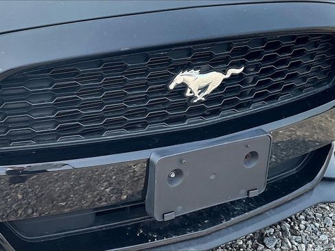 Used 2016 Ford Mustang Coupe image 23