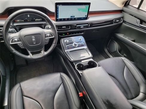 Certified 2022 Lincoln Nautilus Reserve image 38