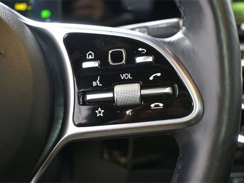 Used 2020 Mercedes-Benz CLA 250 4MATIC image 23