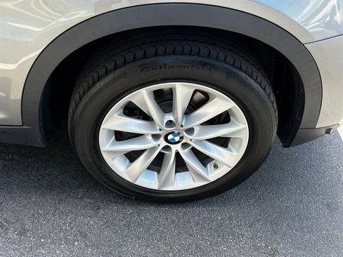 Used 2017 BMW X3 xDrive28i AWD/4WD image 11