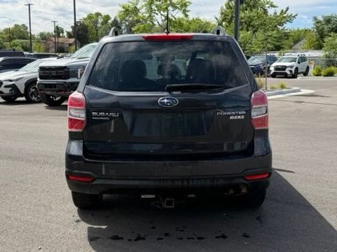 Used 2015 Subaru Forester 2.5i Premium w/ All-Weather Package AWD/4WD image 4