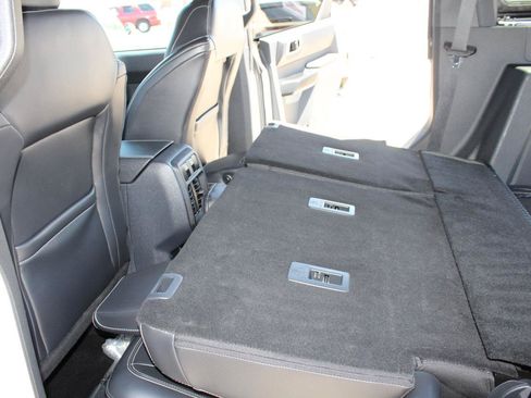 Used 2025 Ford Bronco Outer Banks AWD/4WD image 57