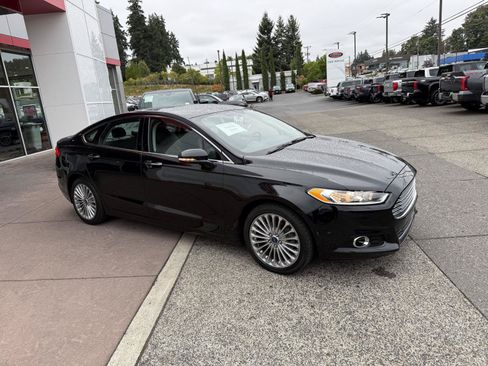 Used 2016 Ford Fusion Titanium FWD image 7