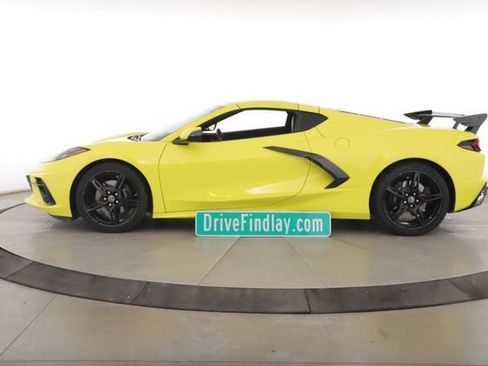 Used 2021 Chevrolet Corvette Stingray Coupe w/ 1LT RWD image 6