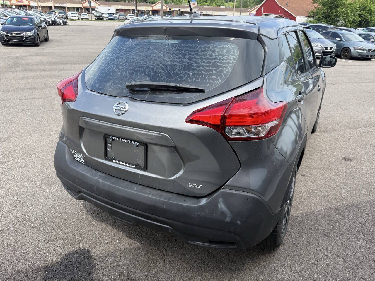 Used 2019 Nissan Kicks S FWD image 8