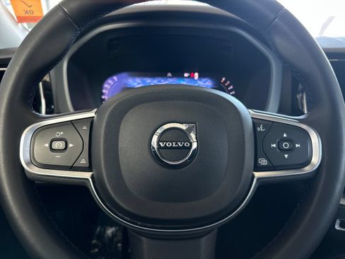 Used 2024 Volvo XC60 B5 Core AWD/4WD image 23
