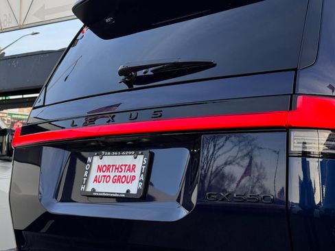 Used 2024 Lexus GX 550 GX 550 Premium w/ Accessory Package (31) image 7