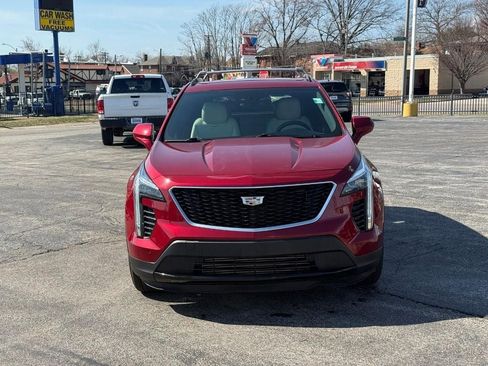 Used 2019 Cadillac XT4 Sport w/ Driver Awareness Package FWD image 7