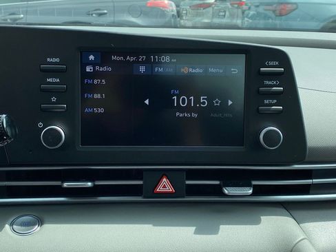 New 2026 Hyundai Elantra Sport FWD image 15
