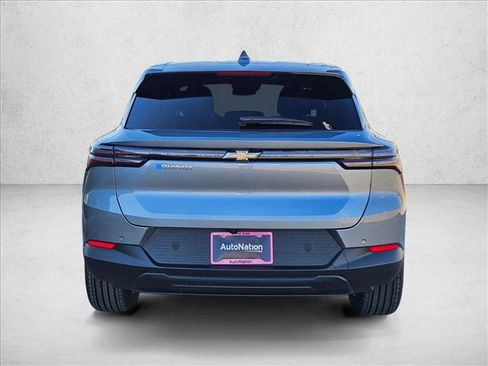 New 2026 Chevrolet Equinox EV LT image 8