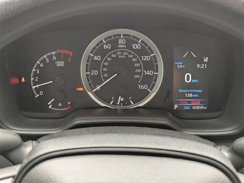 Certified 2022 Toyota Corolla LE image 13