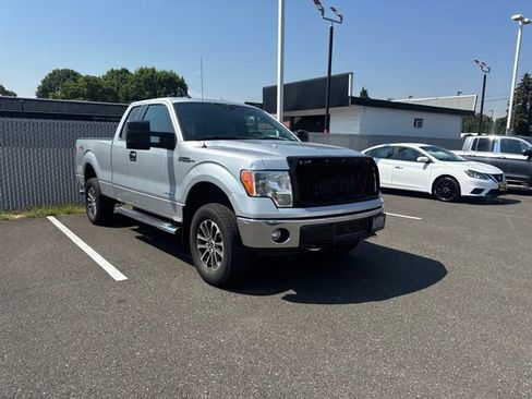 Used 2014 Ford F150 XLT w/ Equipment Group 302A Luxury AWD/4WD image 2