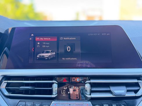 Used 2019 BMW 330i xDrive Sedan w/ Driving Assistance Package AWD/4WD image 38