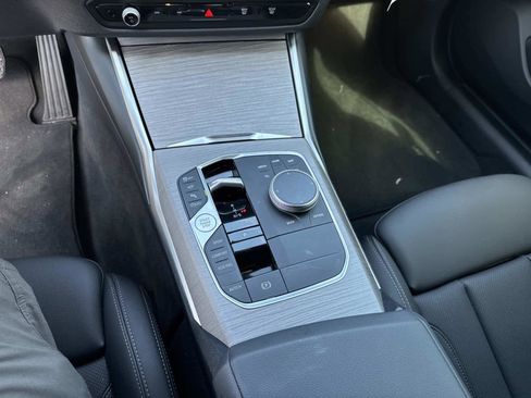 Certified 2025 BMW 430i xDrive w/ Premium Package image 25