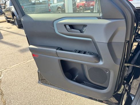 Used 2024 Ford Bronco Sport Badlands image 18